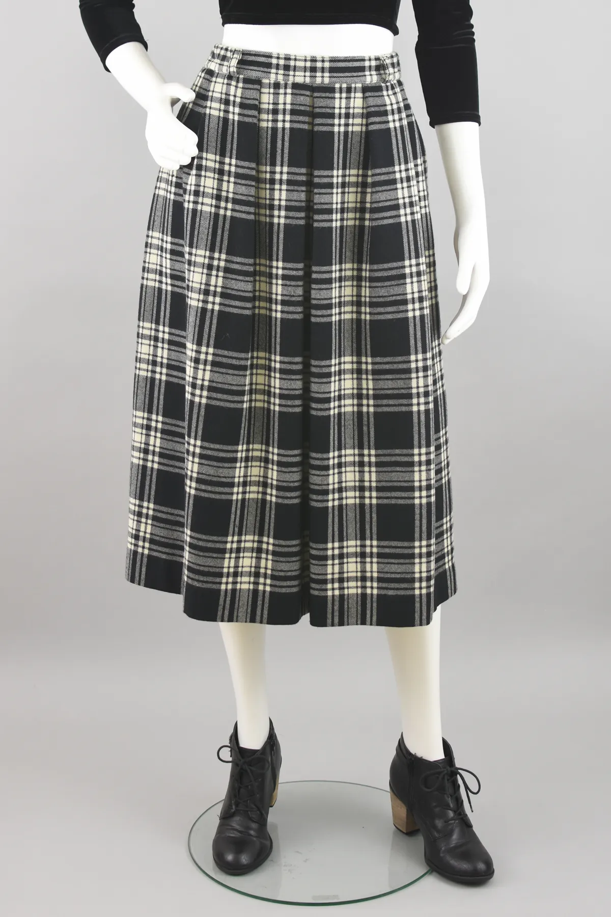 70s High Waist Wool Plaid Skirt Women's Waist 28 - 30"