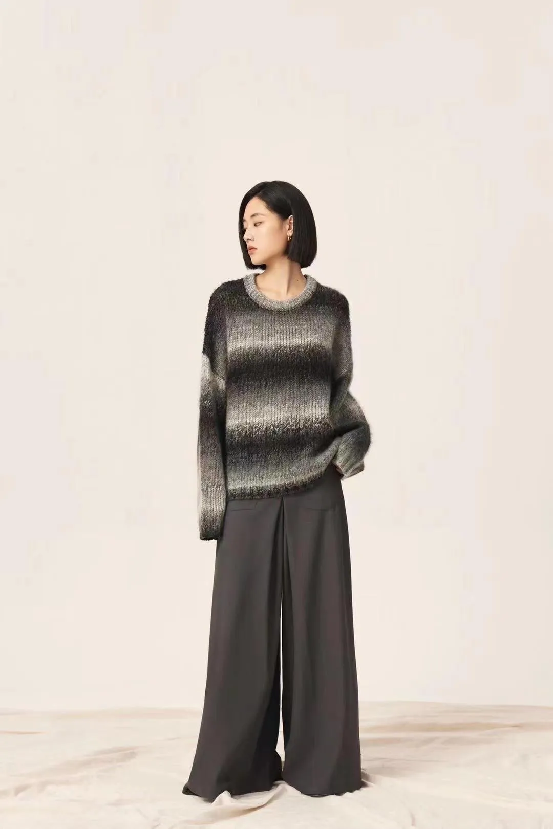 Amozae fall outfits women Lazy Retro Dyed Yarn Gradient Color Sweater Meinuo Wool Knitted Loose Pullover Coat for Women Autumn and Winter