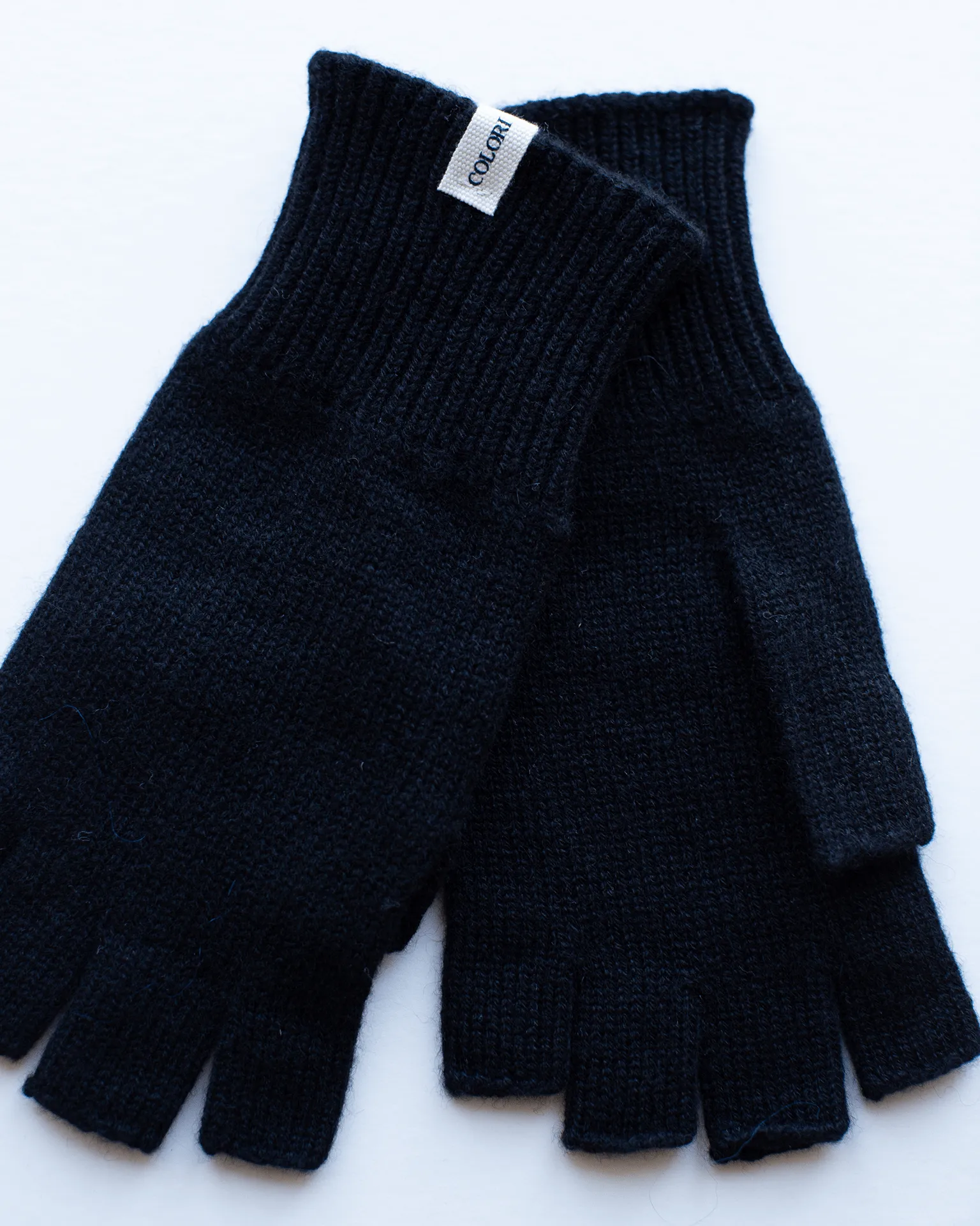 Fingerless Gloves in Embassy