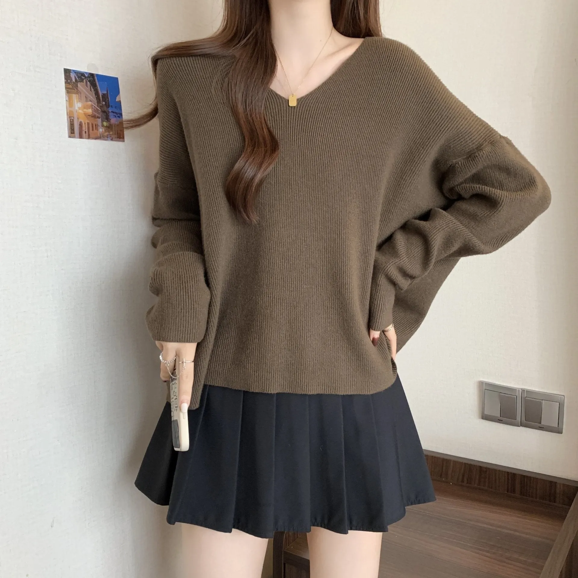 Lanfubeisi duo costumes Plus Size V-neck Sweater Women's Autumn and Winter Lazy Style Chubby Girl Loose Slimming Batwing Sleeve Pullover Sweater
