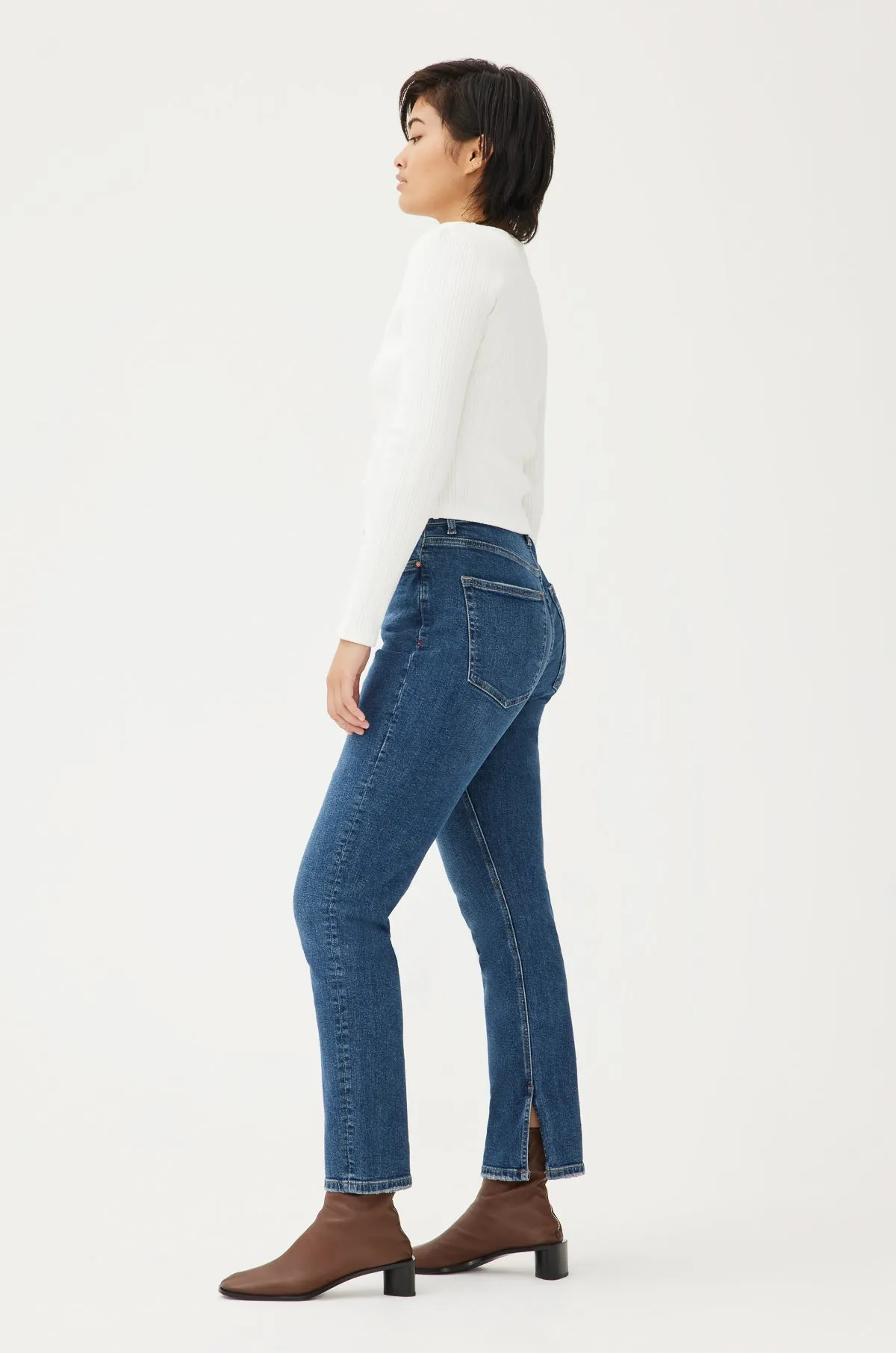 MAB - SLIM STRAIGHT JEANS | SKYLARK