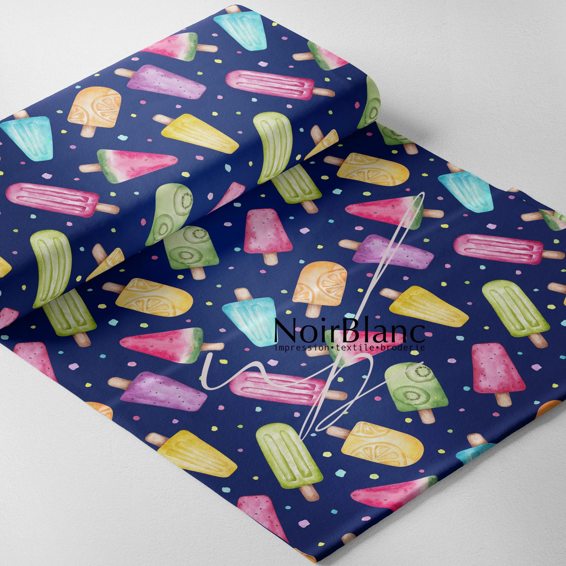 Popsicle aux fruits fond navy