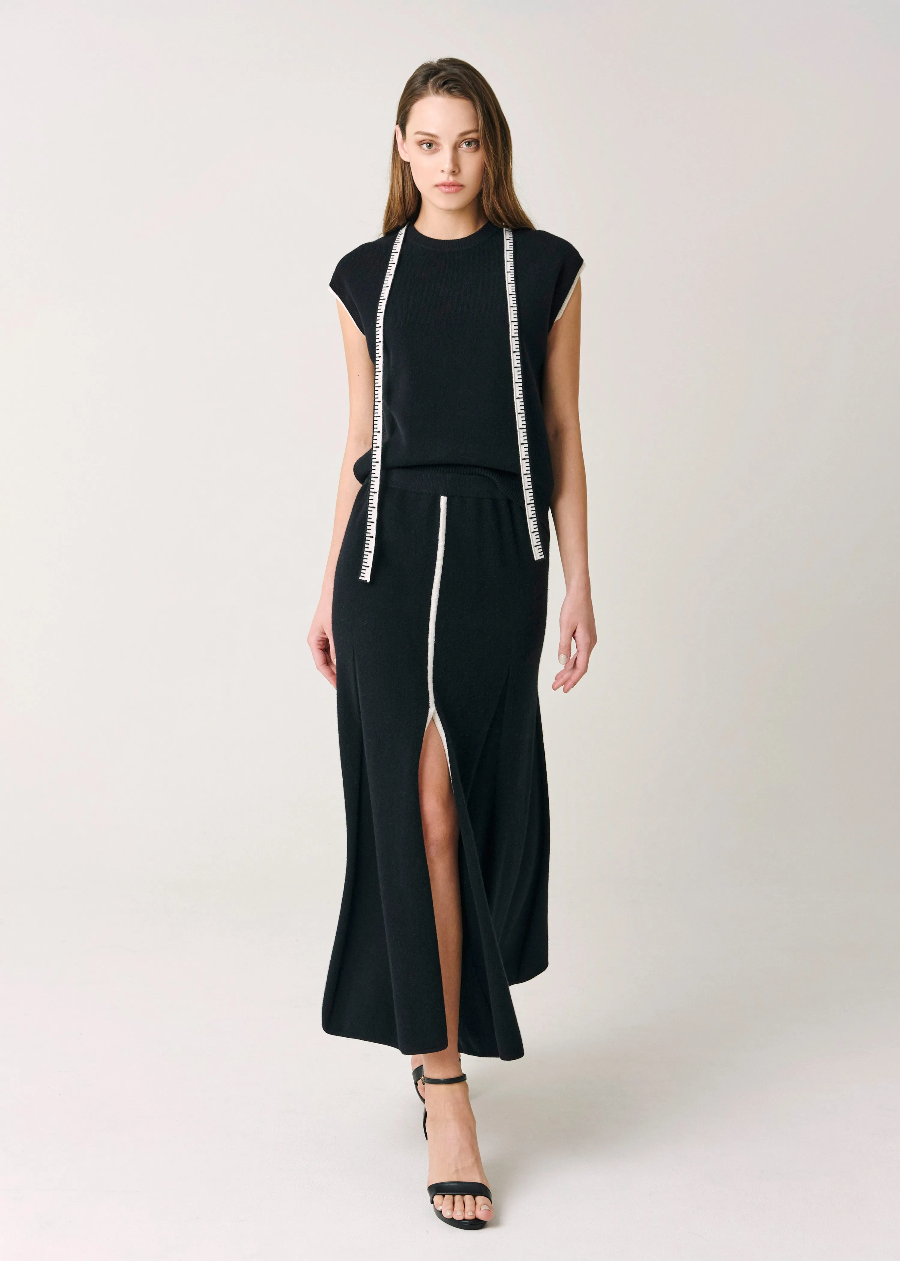 Sylvie Pleated Cashmere Midi Skirt - Black