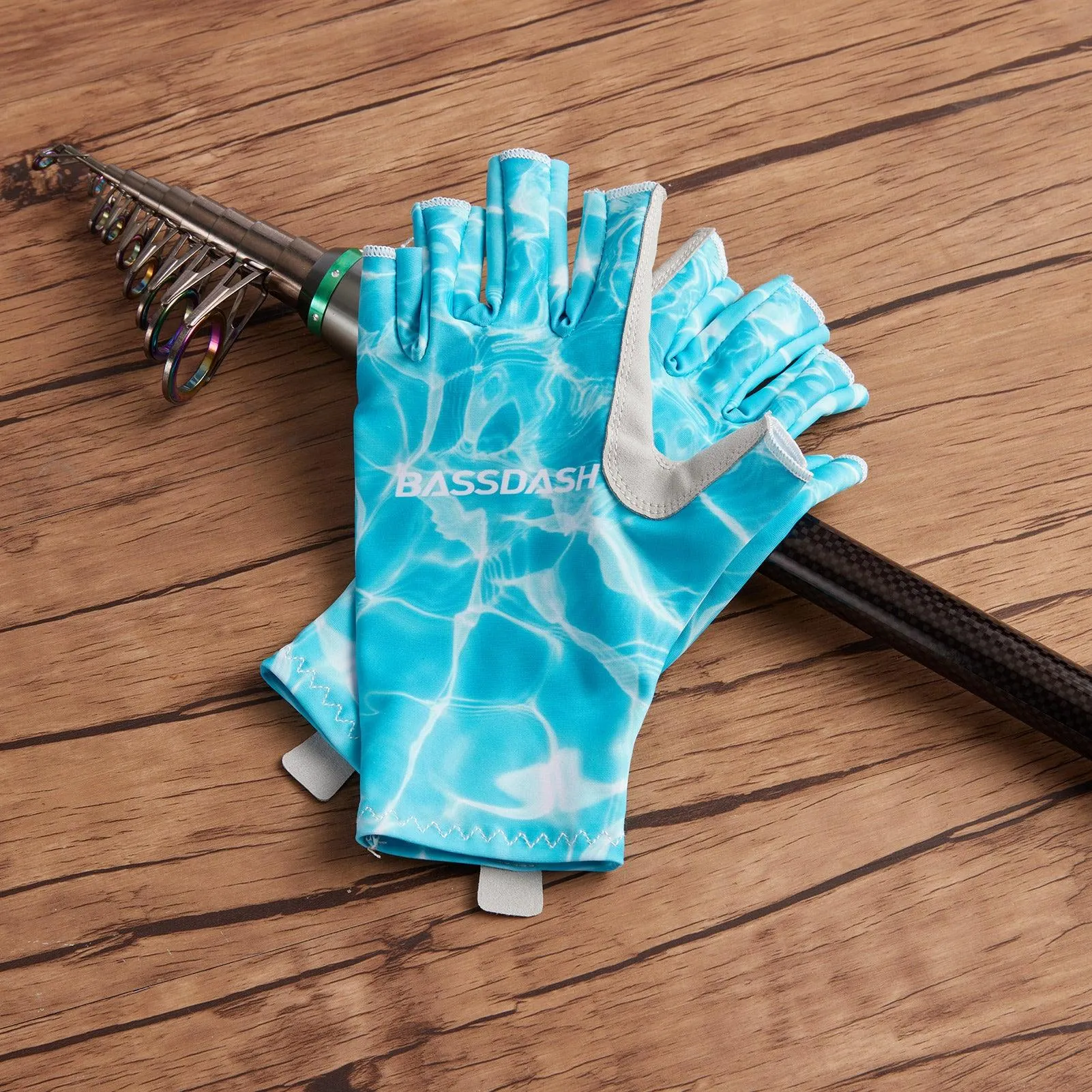 Women’s UPF 50  Fingerless Fishing Gloves