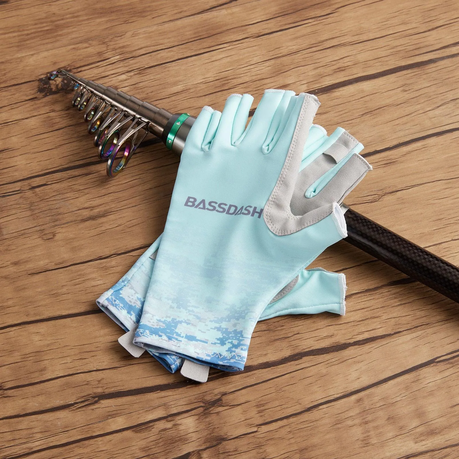 Women’s UPF 50  Fingerless Fishing Gloves