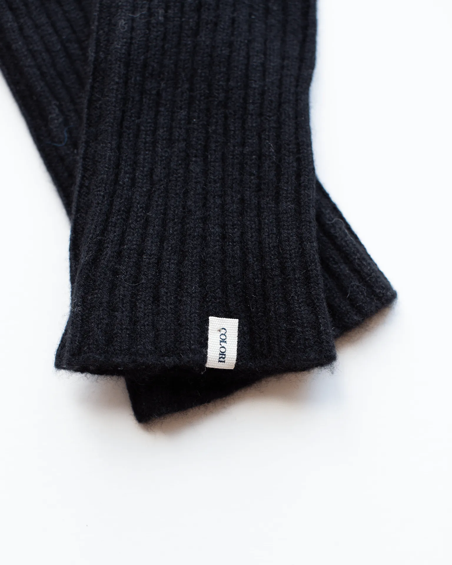 Wrist Warmer in Embassy